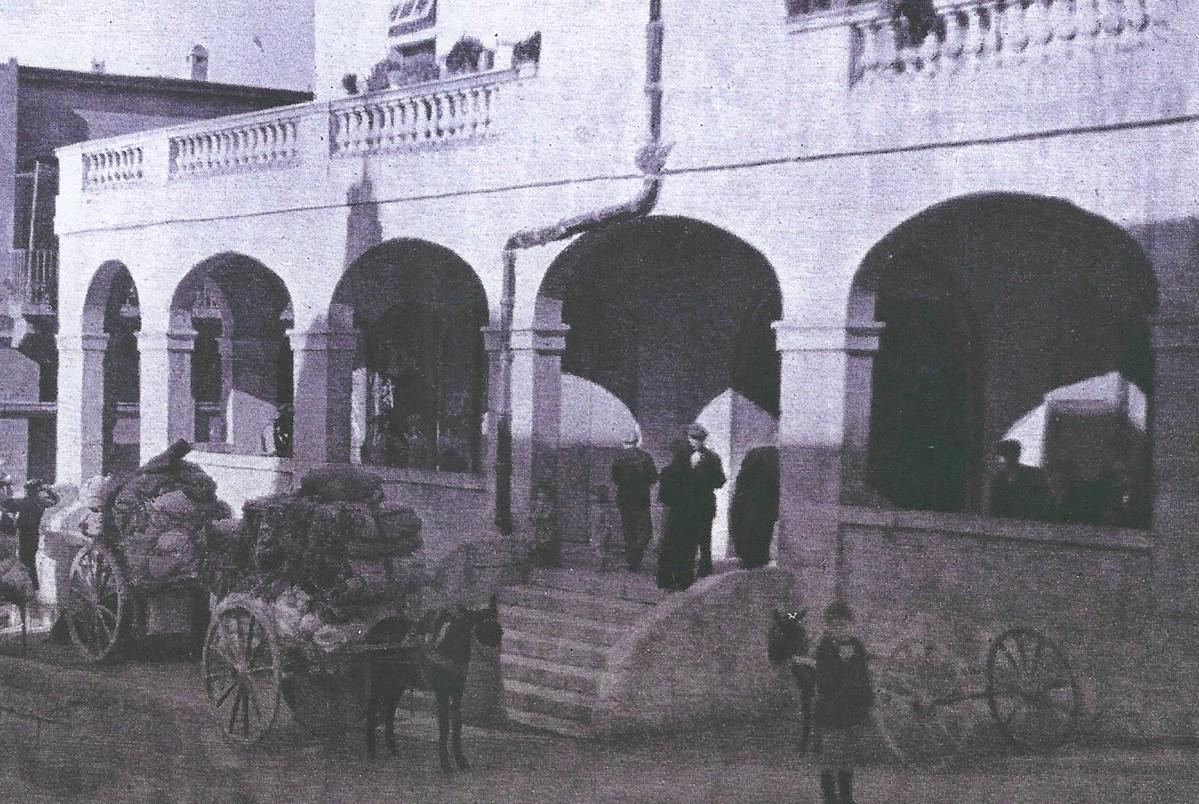 Cospicua Market