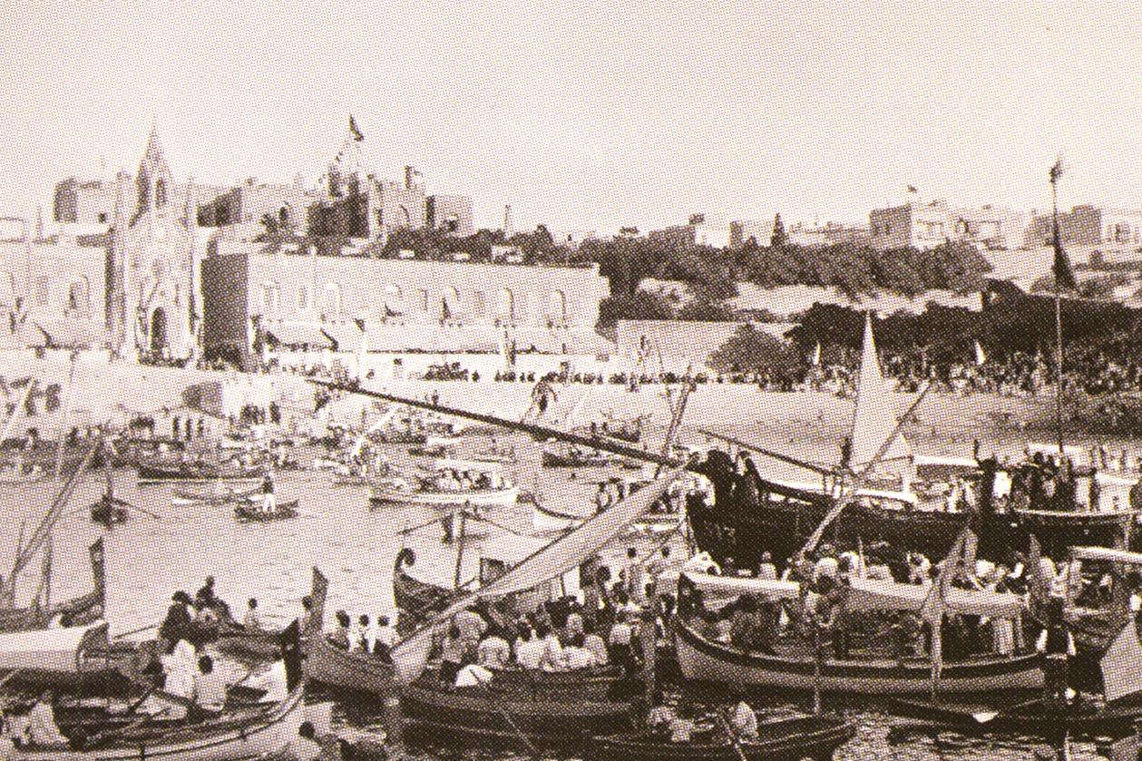 The 'ġostra' held in St Julian&rsquo;s at the turn of the century, as seen by Richard Ellis.