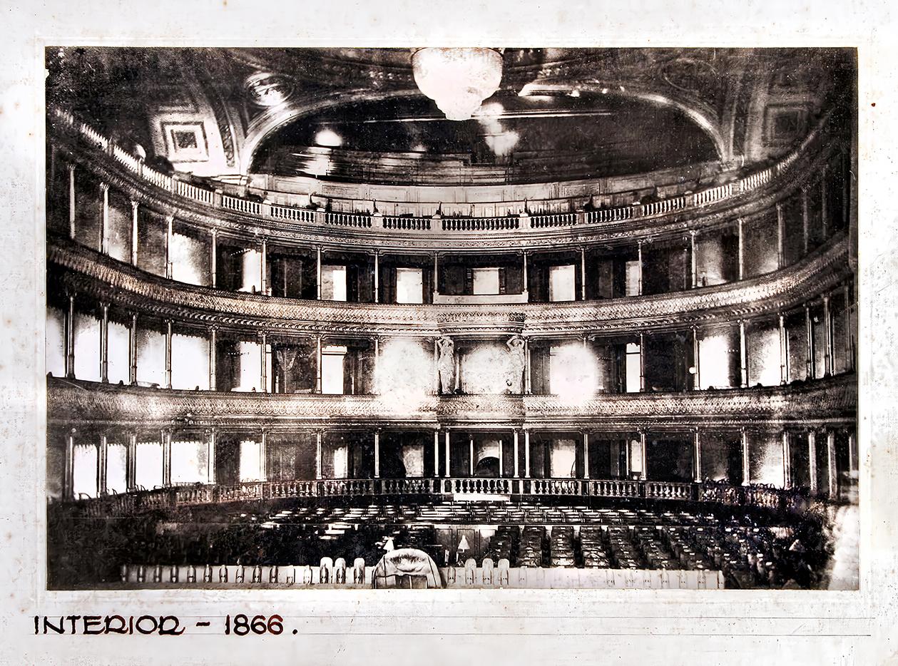 Interior of the theatre in a photograph from 1866.
