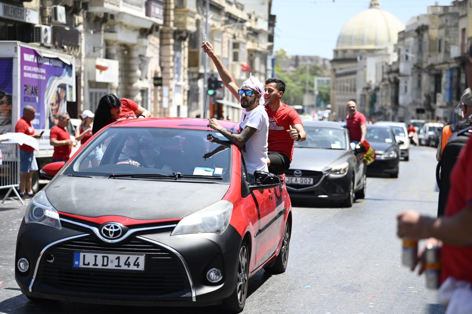 Labour supporters heading to Ħamrun. Photo: Matthew Mirabelli