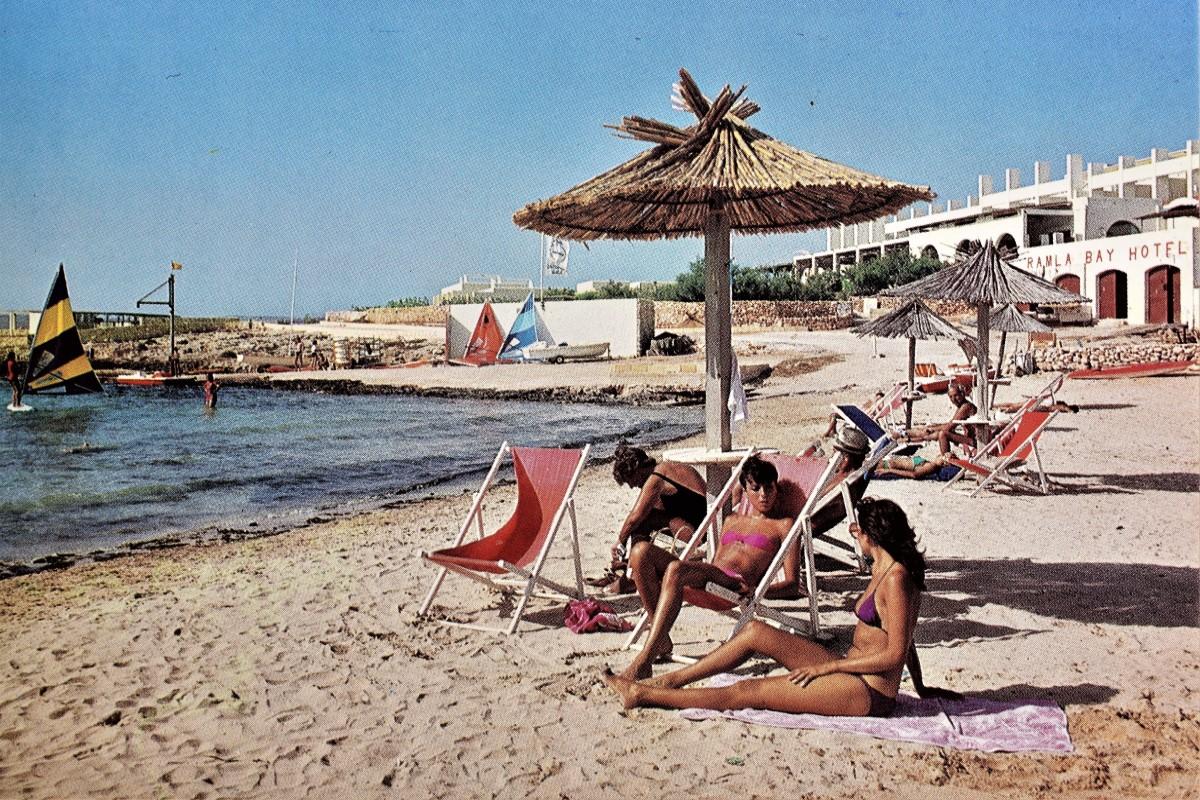 A Perfecta postcard of Ramla Bay, Marfa.