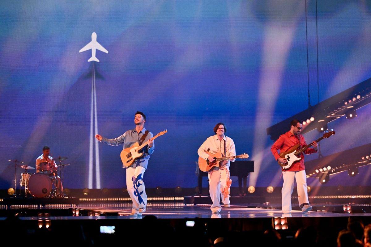 Portugal's NAPA perform "Deslocado". Photo: AFP