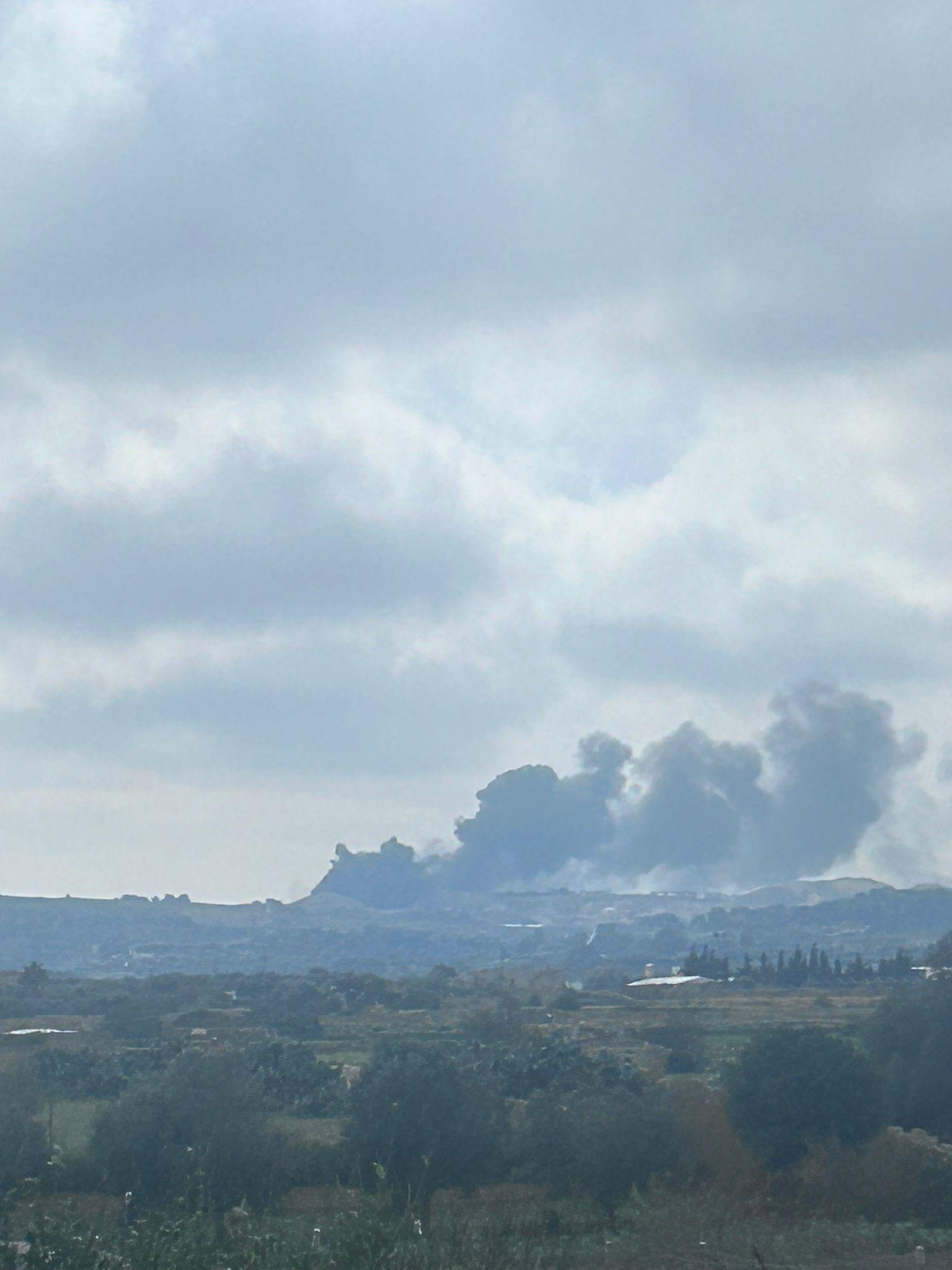 The fire in Dingli seen from Żebbuġ. Photo: Anon
