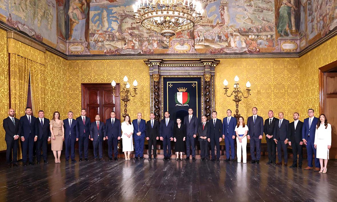 The 'new' Cabinet. Photo: DOI