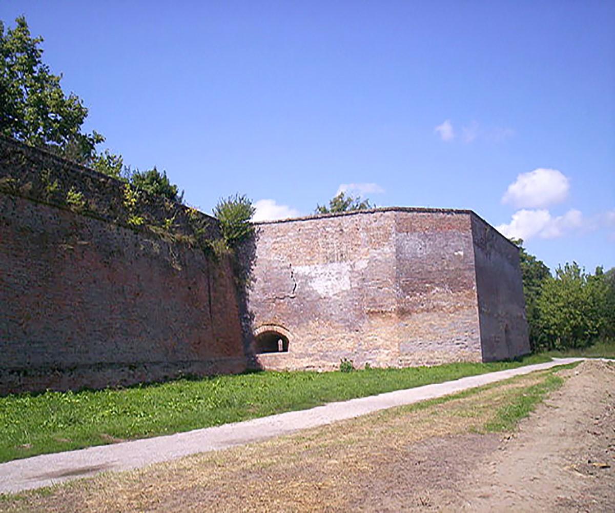 The Fort of Szigetv&aacute;r nowadays. Photo: Wikimedia Commons