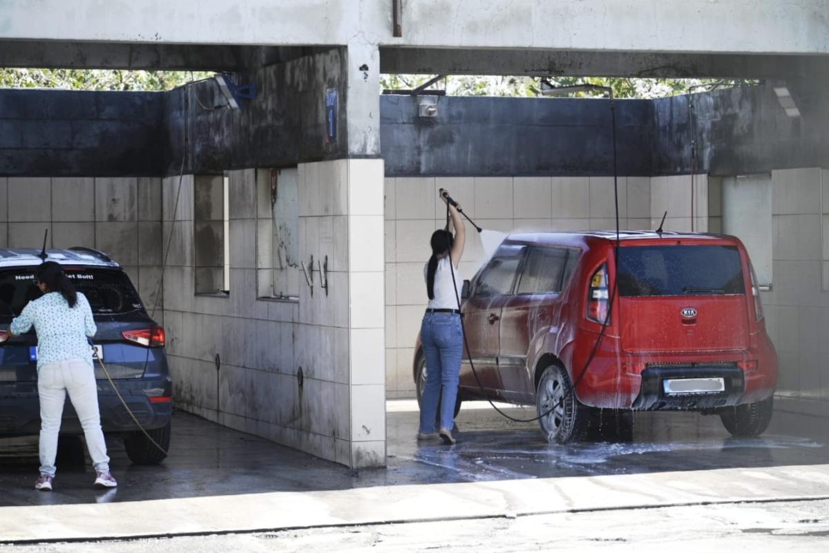 The car wash bays were installed almost a decade ago. Photo: Matthew Mirabelli