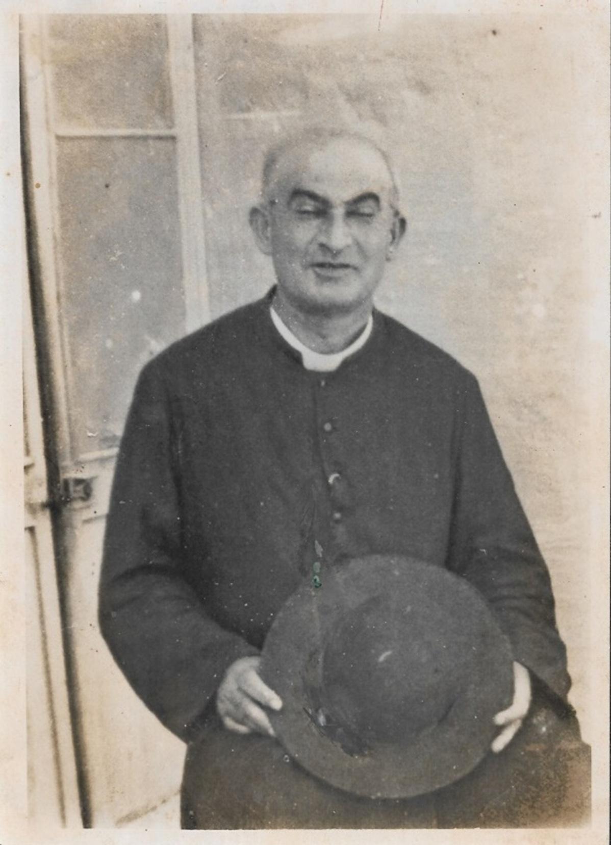 An original photo of Dun Ġużepp Cauchi.