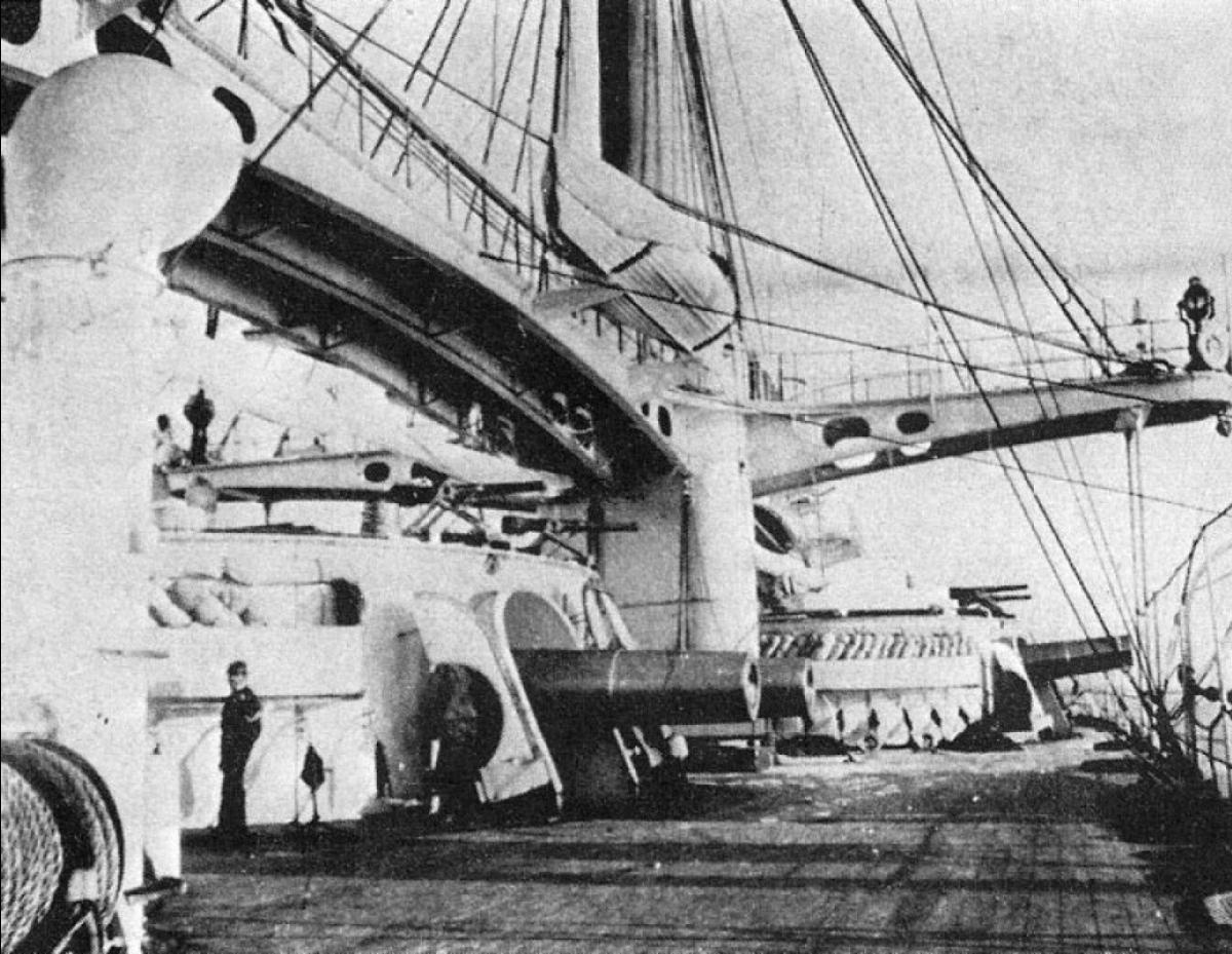 The 100-ton guns mounted on the Italian battleship Duilio.