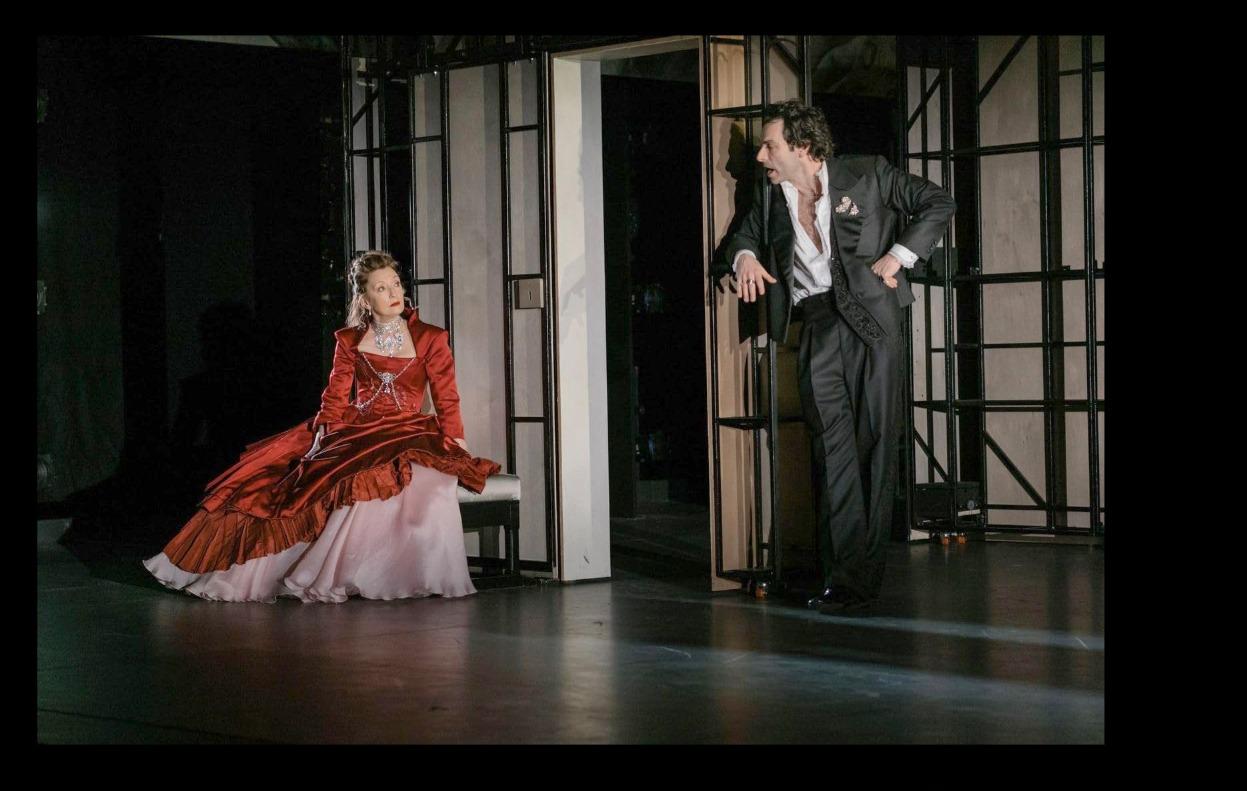 Lesley Manville and Aidan Turner in National Theatre Live: <em>Les Liaisons Dangereuses</em> (2026). Photo: imdb.com