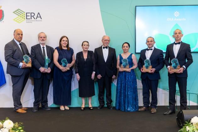 Academic receives top environmental award for his sustainability efforts