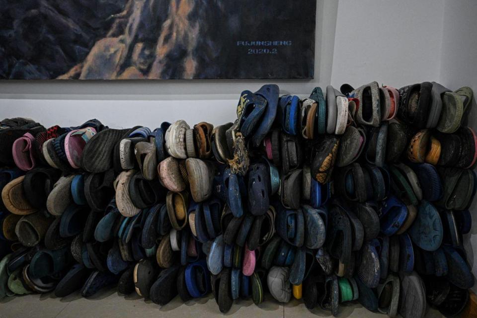 Watch: Chinese island plastic pollution turned into artistic omens