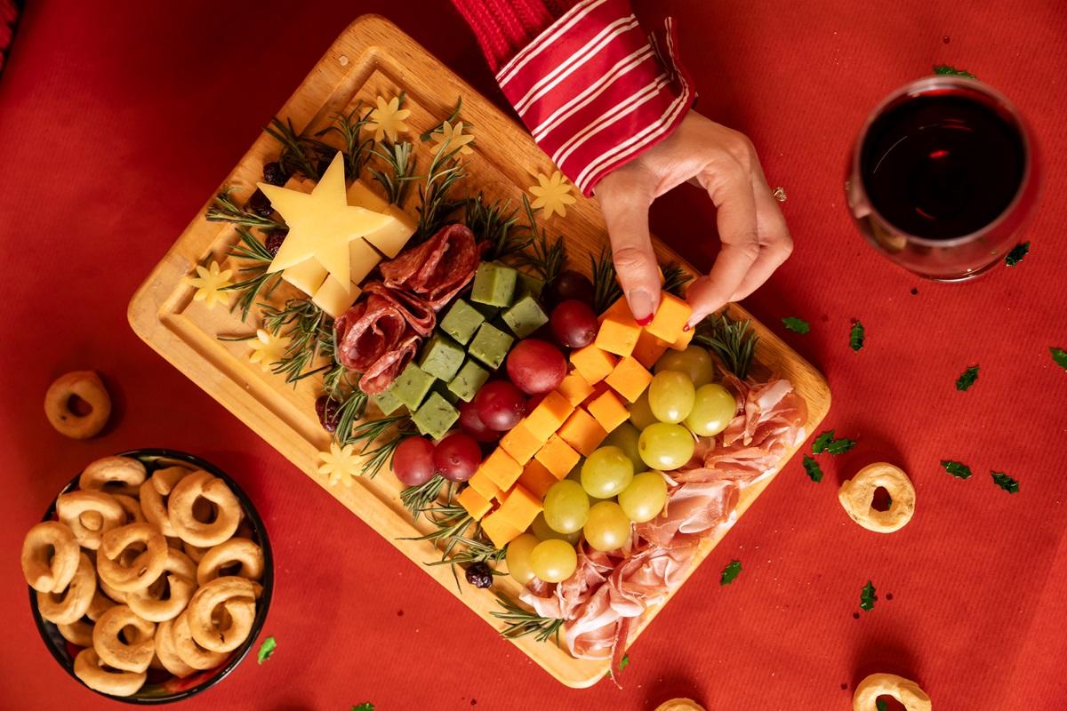 Welbee&rsquo;s Christmas platters offer a practical solution for festive hosting.