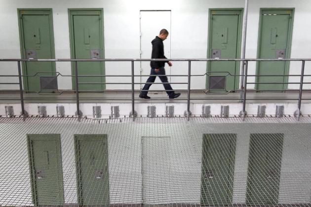 Investigation needed into excessive heat at the prisons, impact on inmates