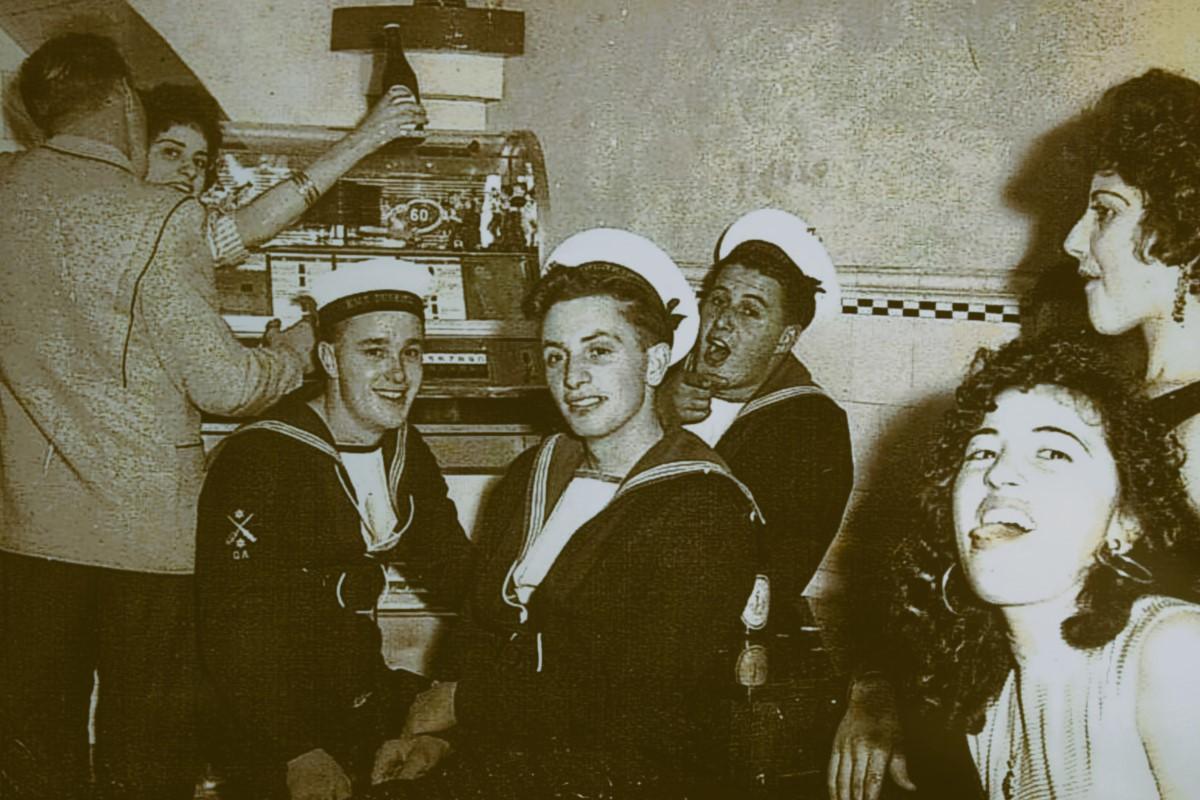 Revelling in the Gut, early post-war.
