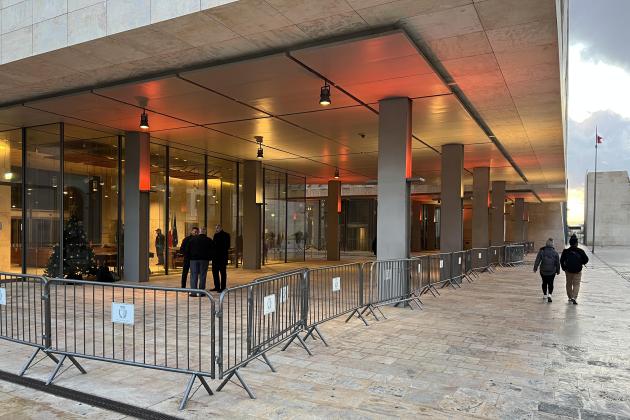 Speaker to review barriers outside parliament after request by MP