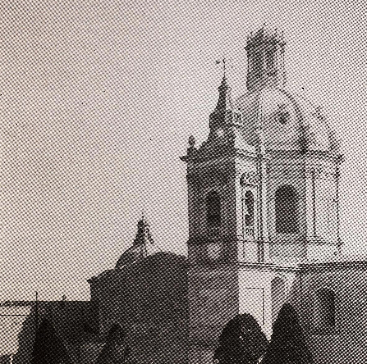 The 1919 dome by Carmelo Micallef, encasing Lorenzo Gaf&agrave;&rsquo;s first structure.