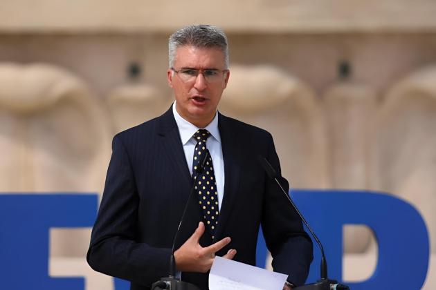 Robert Abela to propose Carmelo Abela as Speaker of the House