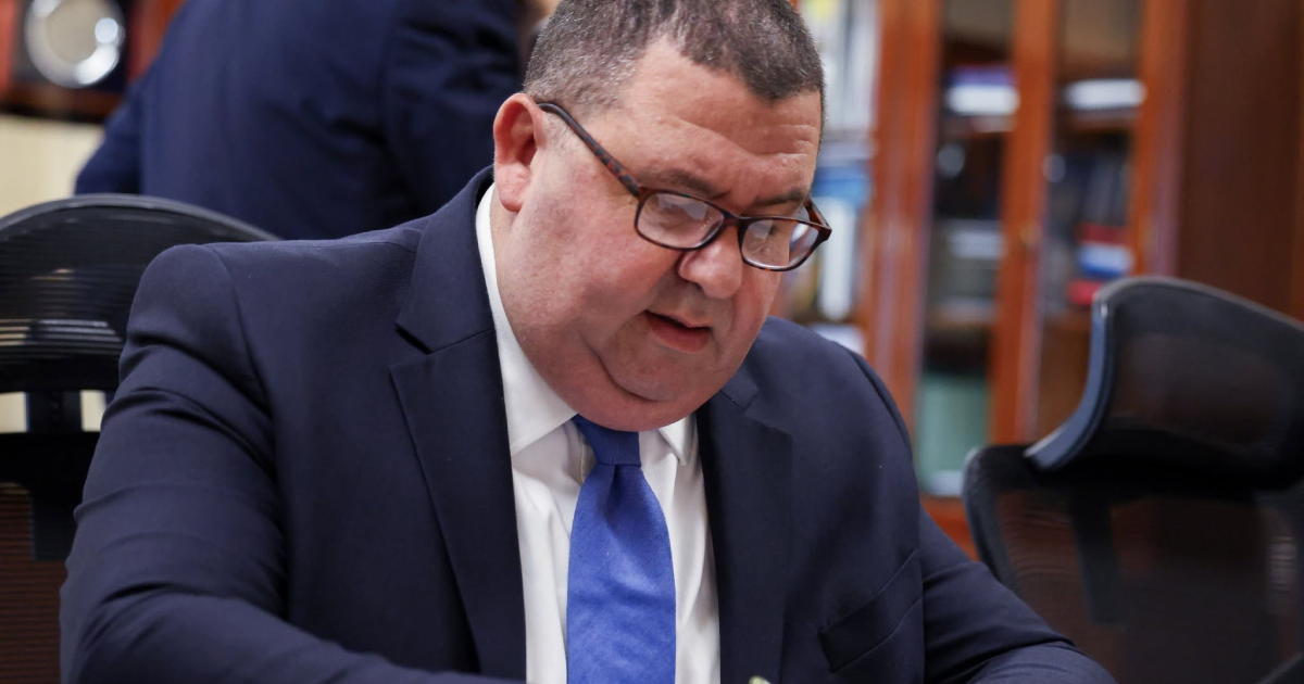 On-the-spot fines for non-residents to come into force more than a month late