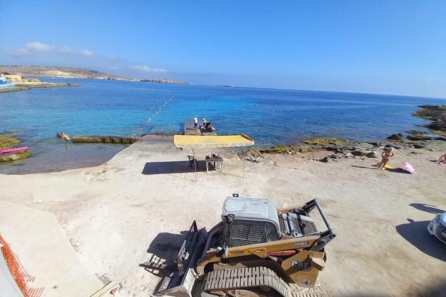 Illegal structure removed from Buġibba foreshore