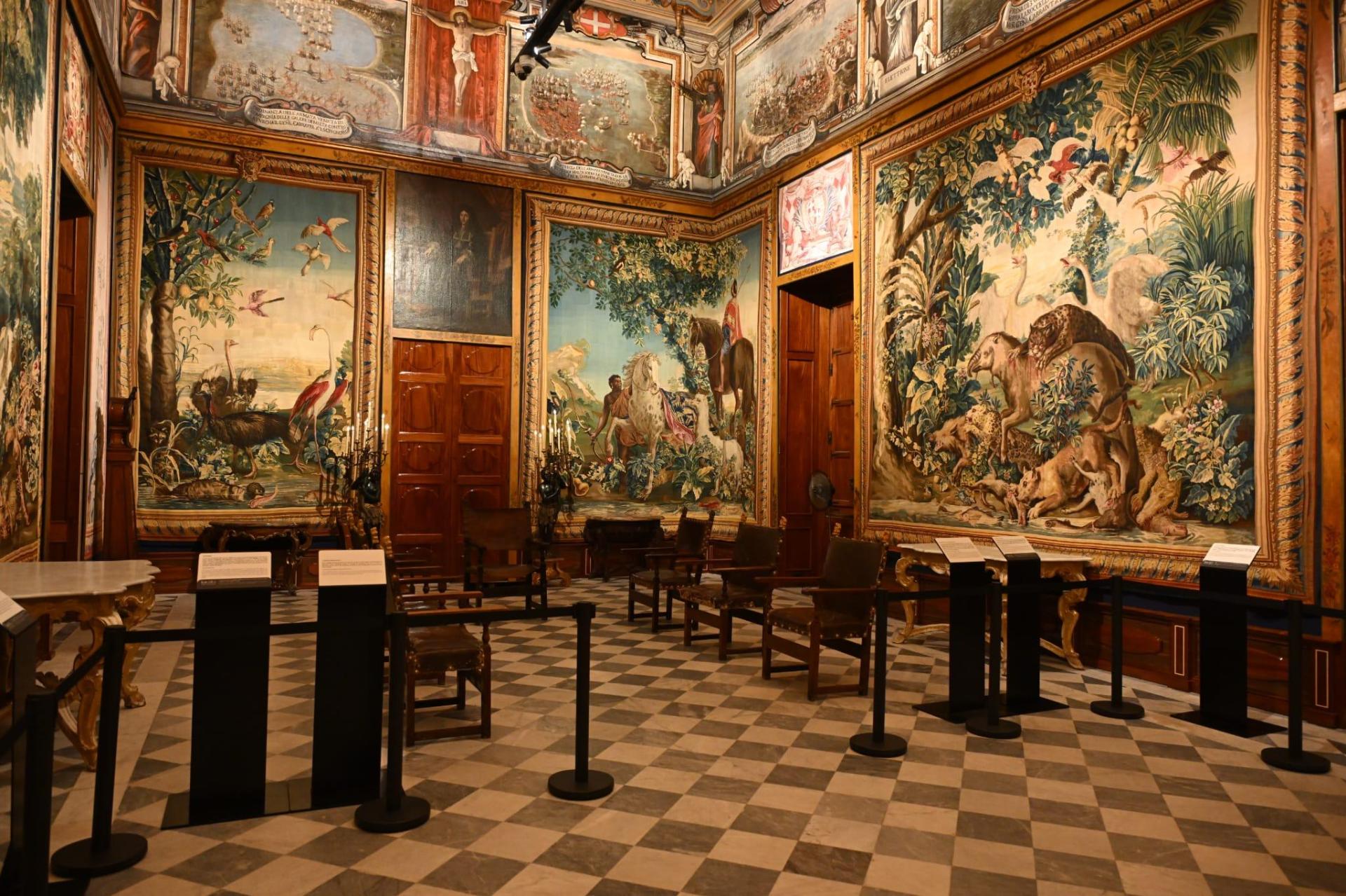 The chamber has been equipped with a new lighting system to both highlight and protect the tapestries.