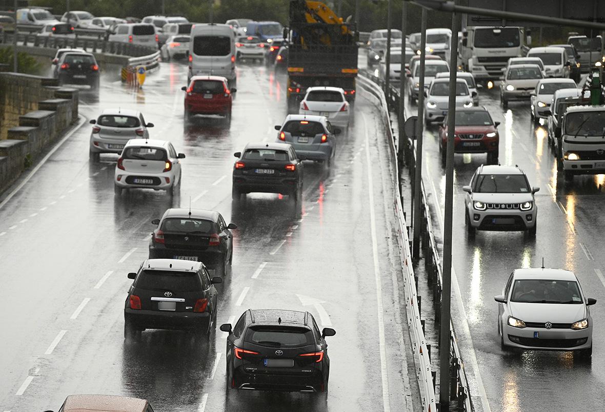 Traffic on one of the main roads on a wet day. Photo: Matthew Mirabelli