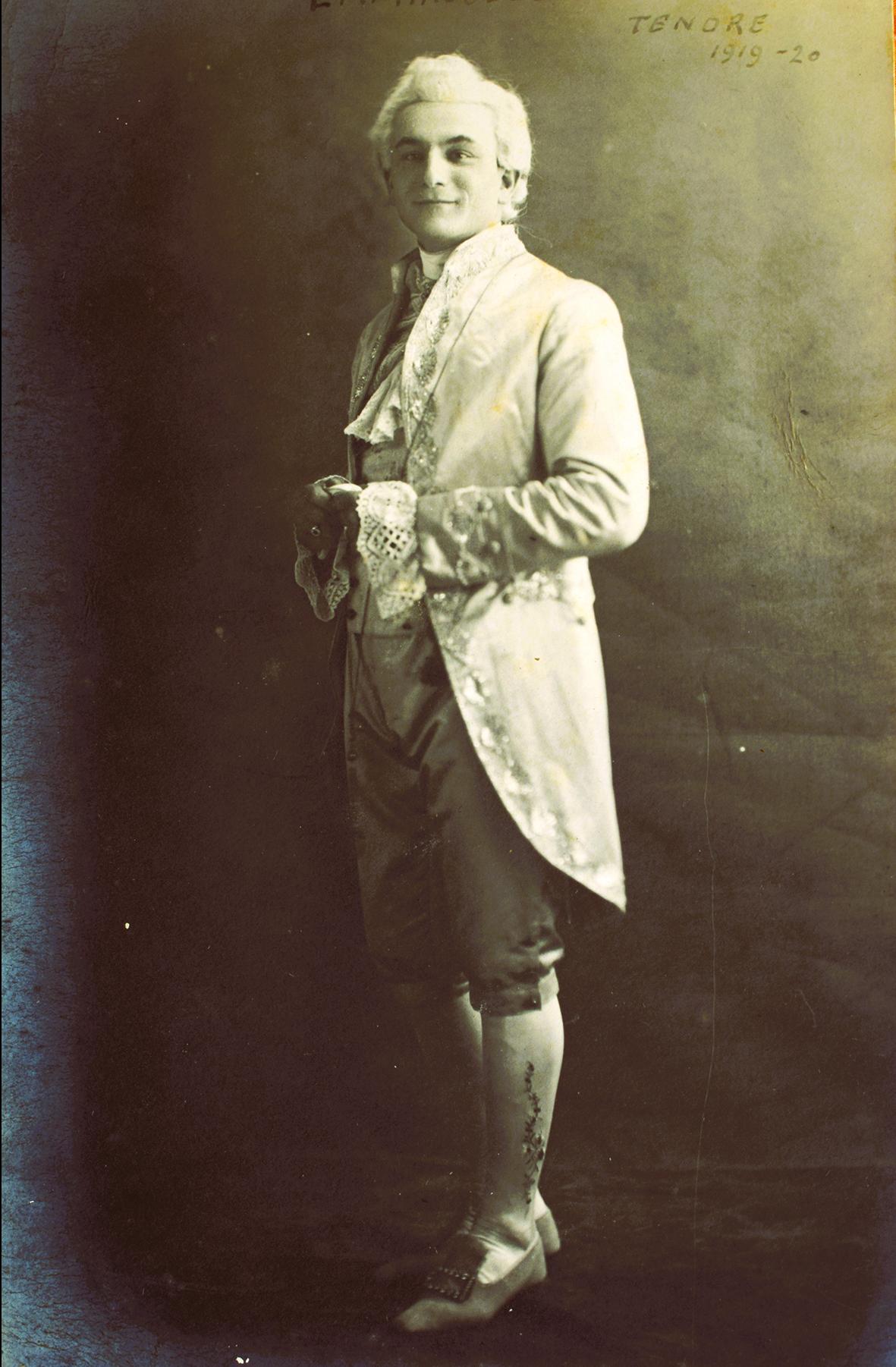 Tenor Emmanuele Gelletta in a 1919 costume. Portrait by Chr&eacute;tien.