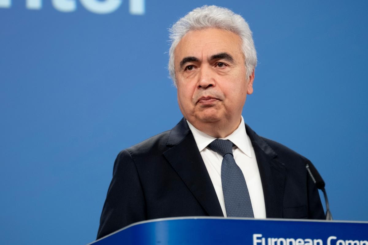 IEA chief Fatih Birol said jet fuel shortages could disrupt flights. Photo: Shutterstock.