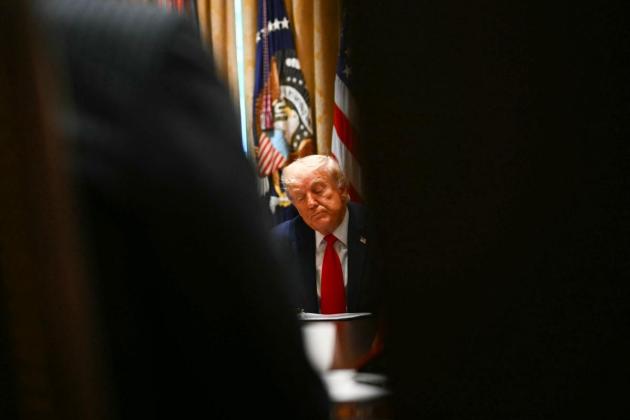 Trump 'in excellent health' but should lose weight: presidential physician