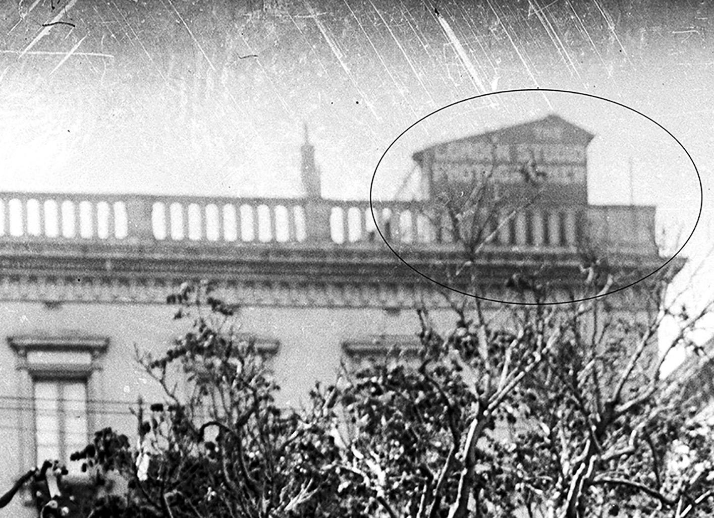 The wooden barracca of the studio atop the roof, with a glass topped hut, is visible in an image by Edward Alfred Gouder pre-1920.
