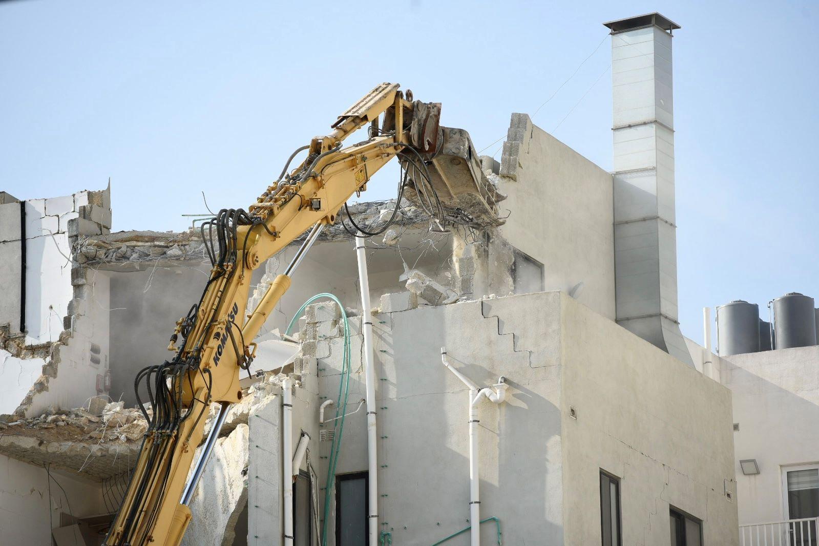 Controlled demolition of the site. Photo: Matthew Mirabelli