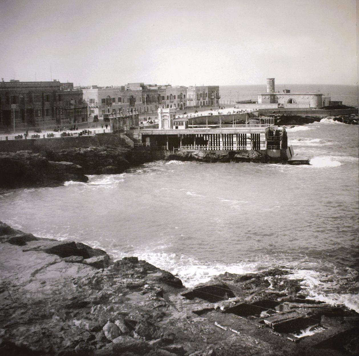 A wide-angle view of the Chalet by Richard Ellis, 1930s.